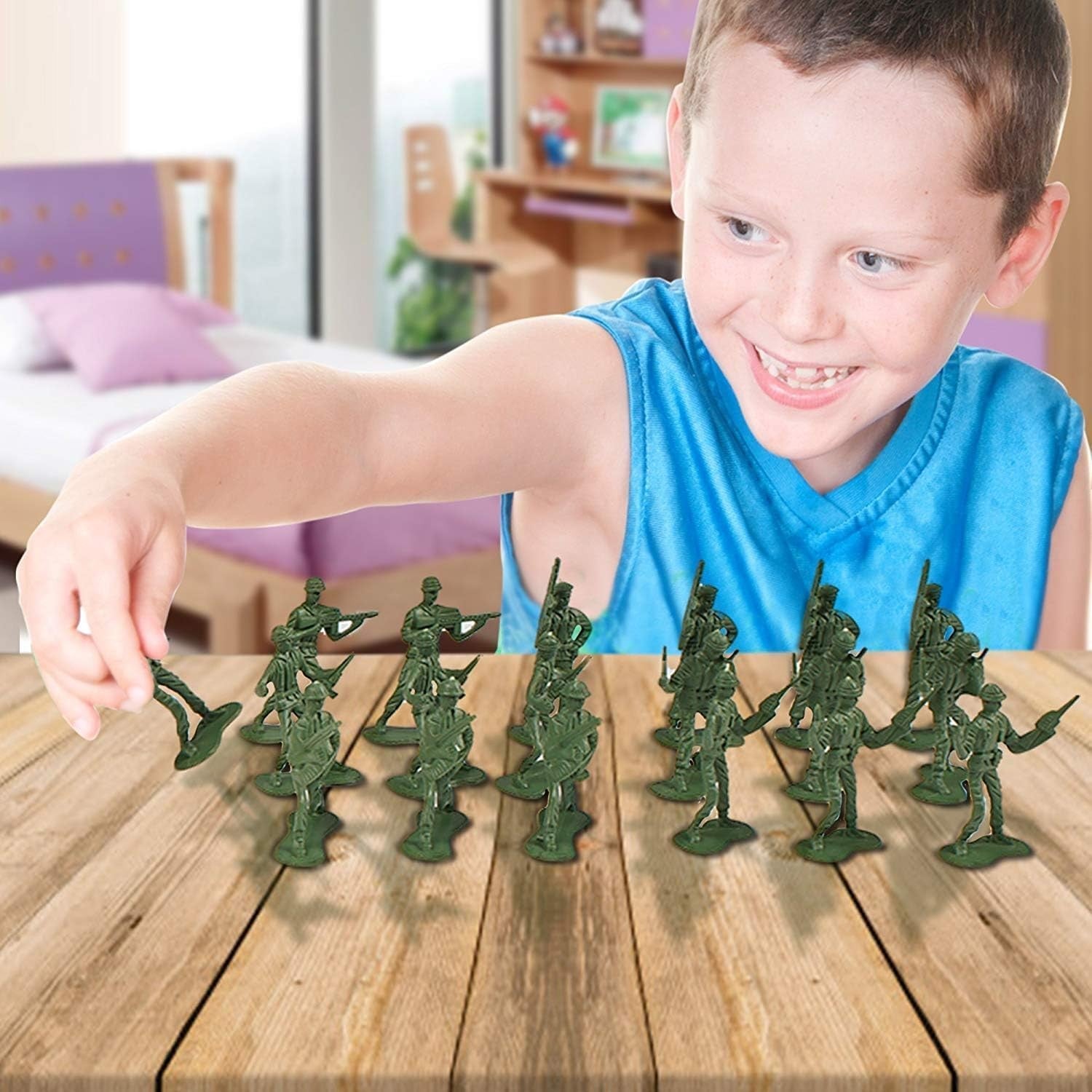 100 Pcs World War II Plastic Toy Soldiers 3.5Cm Traditional Green and Brown Army