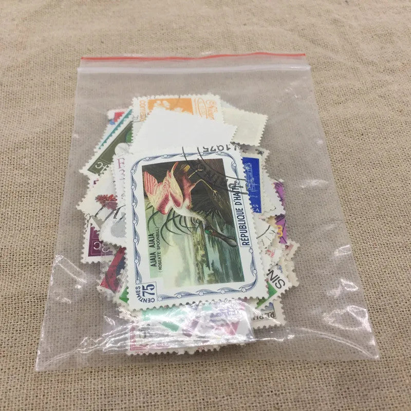 100 Pcs / Lot Postage Stamps Good Condition Used with Post Mark from All World